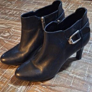 Bandolino Black Leather Women's Ankle Boots with Side Zipper 3" Heel Size 9.5